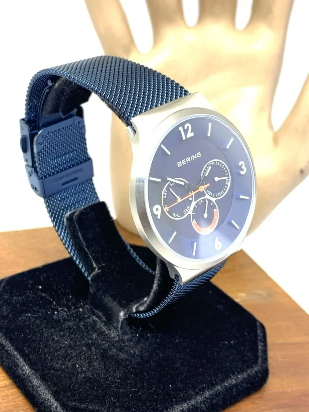 Bering Men's Watch 33441-307 Quartz Blue Dial Day Date Stainless Steel 41mm